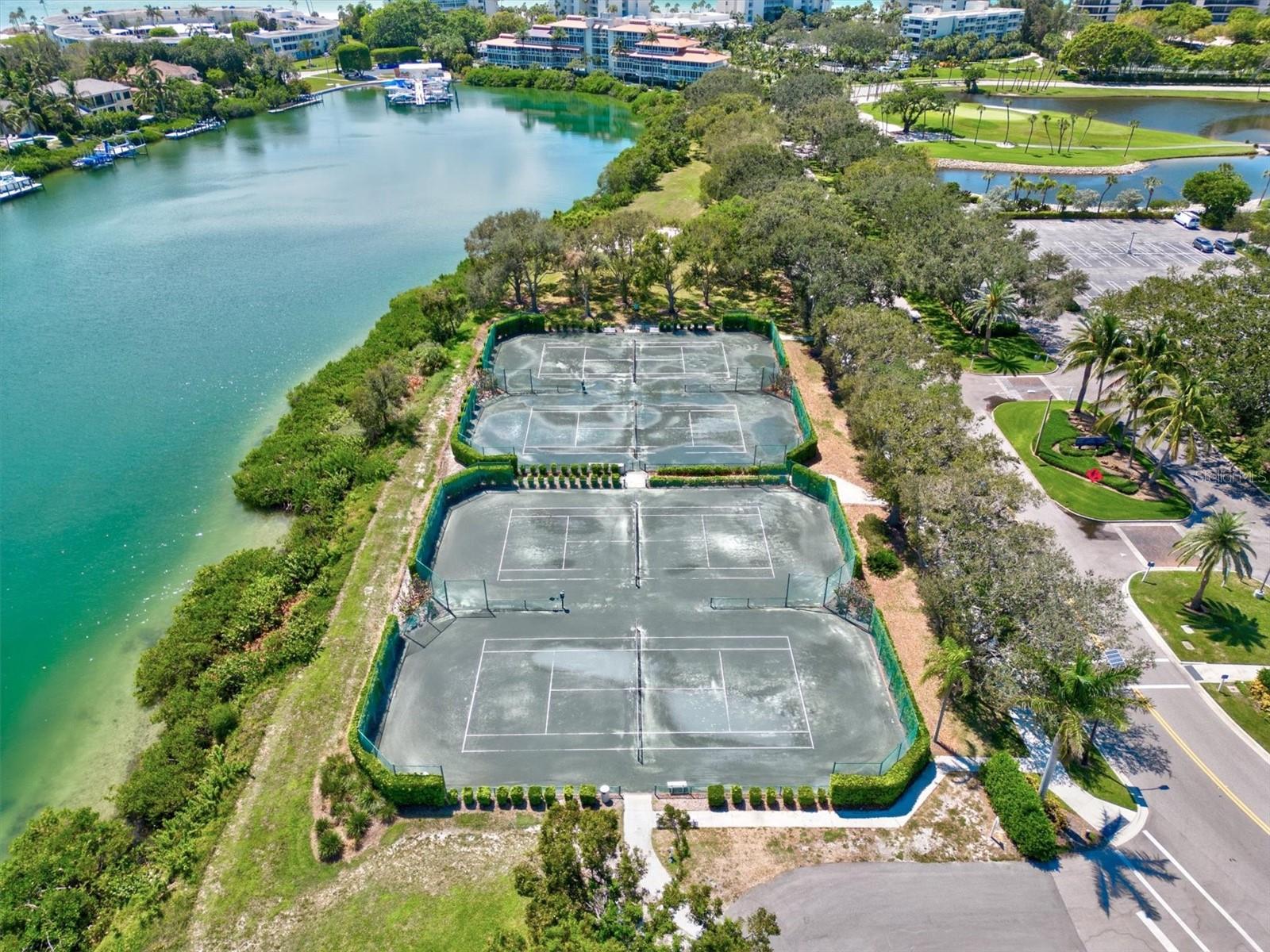 SANDS POINT - Residential