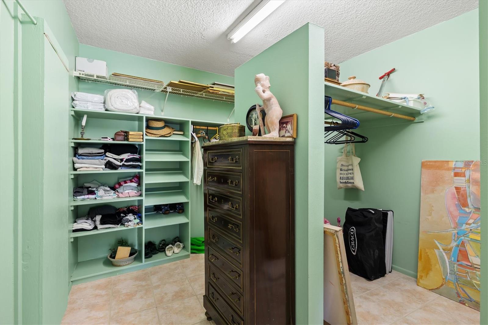 SANDS POINT - Residential