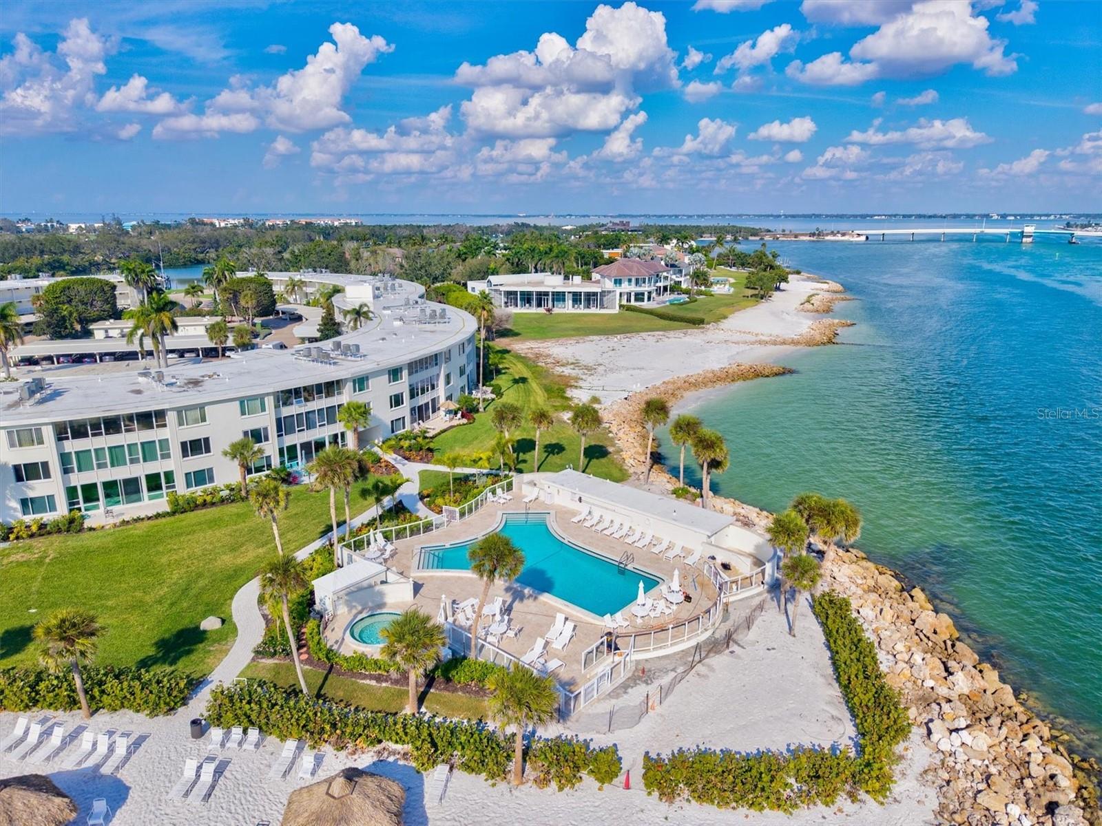 SANDS POINT - Residential