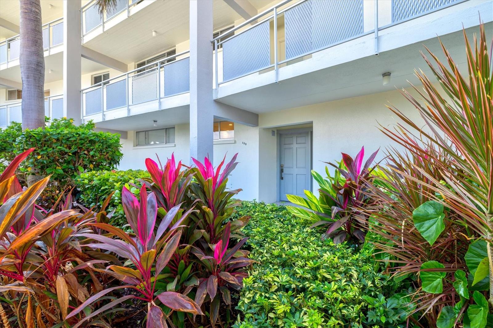 SANDS POINT - Residential