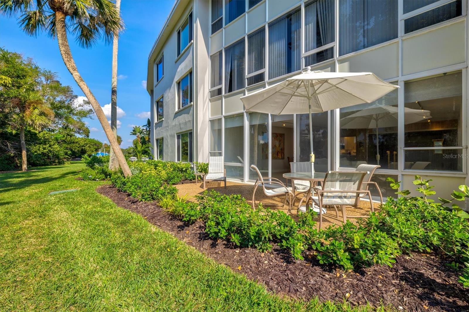 SANDS POINT - Residential