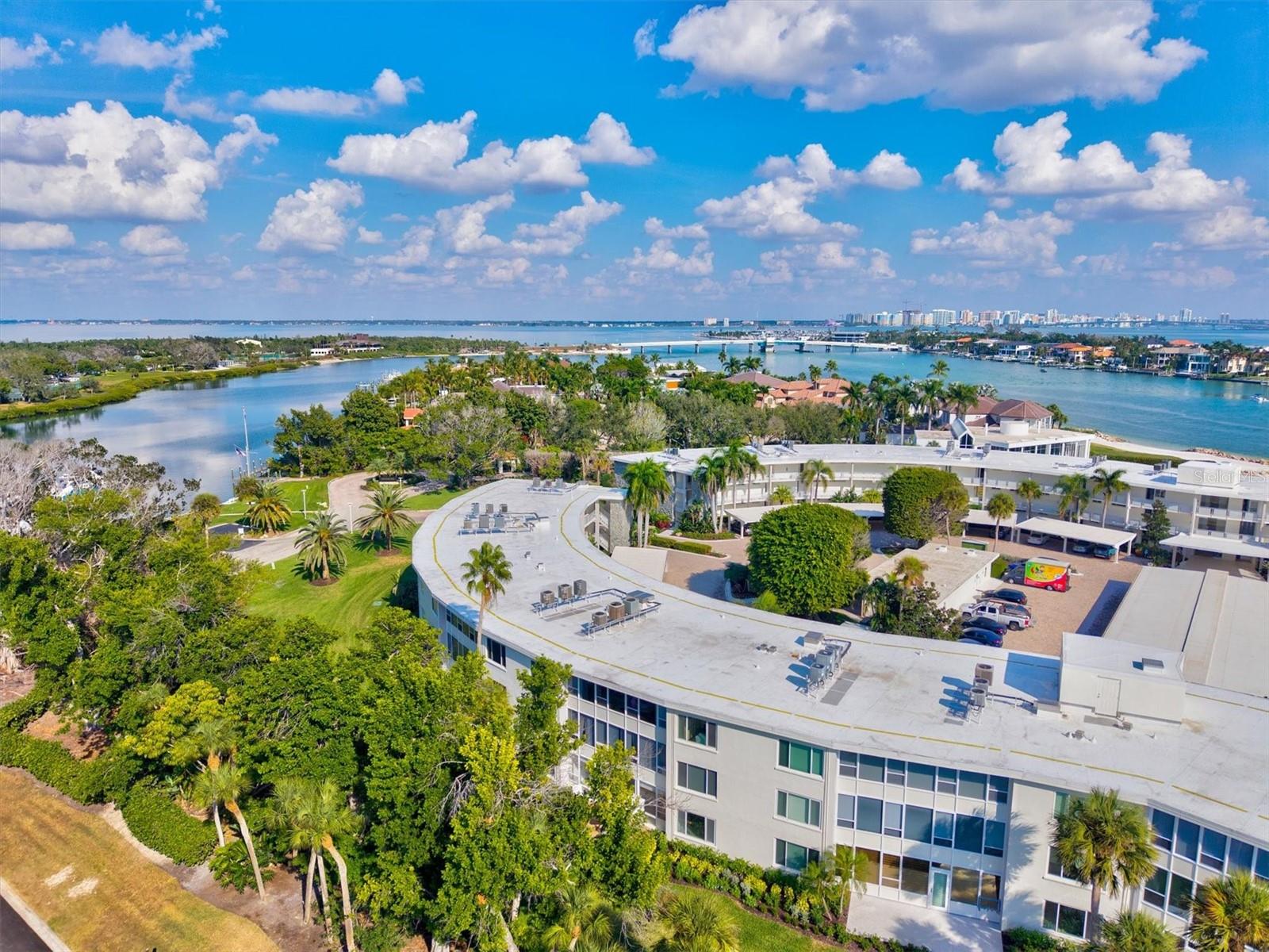 SANDS POINT - Residential