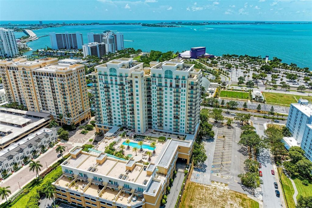 Photo of 800 N Tamiami Trail #212, Sarasota, FL 34236 (MLS # N6140378)