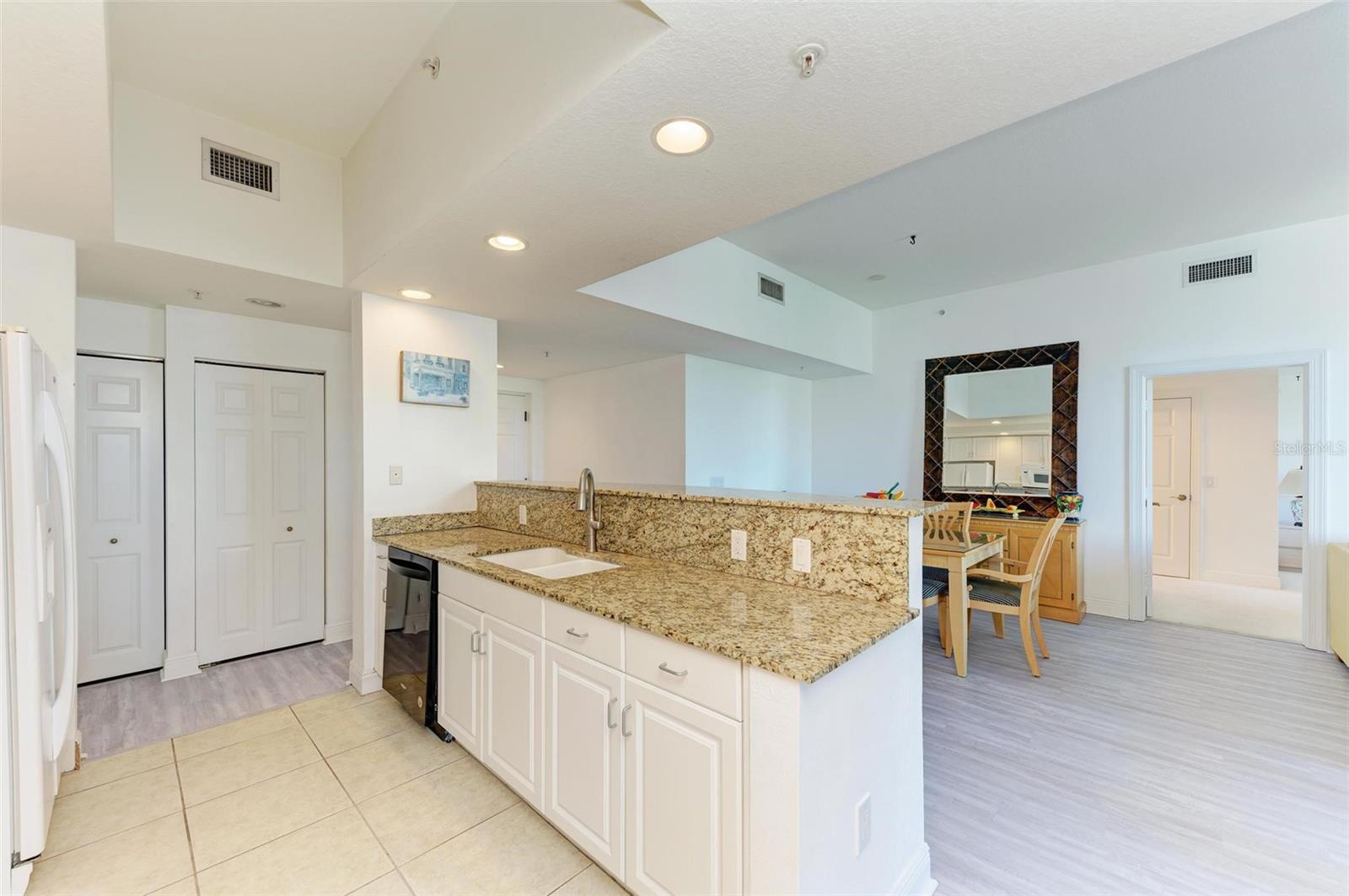 ALINARI - Residential