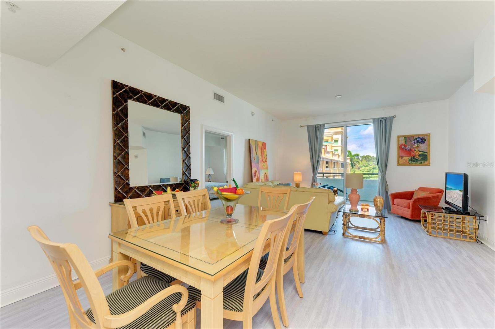 ALINARI - Residential