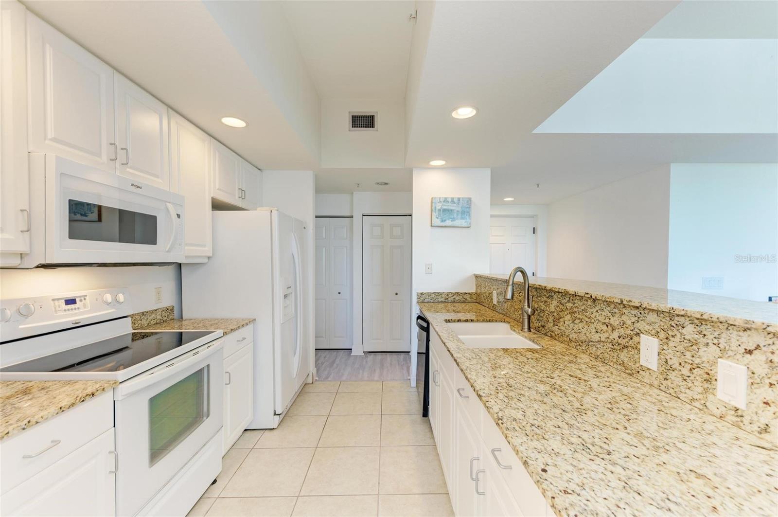 ALINARI - Residential