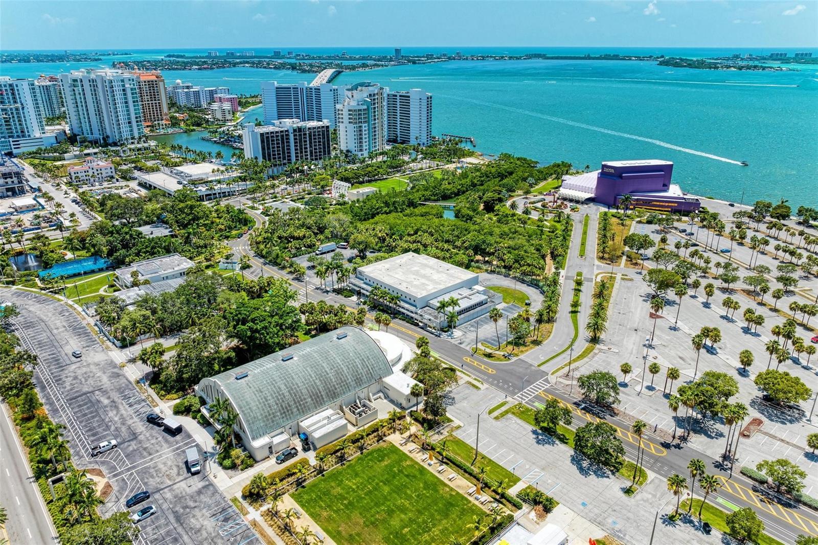 800 N TAMIAMI TRAIL 212