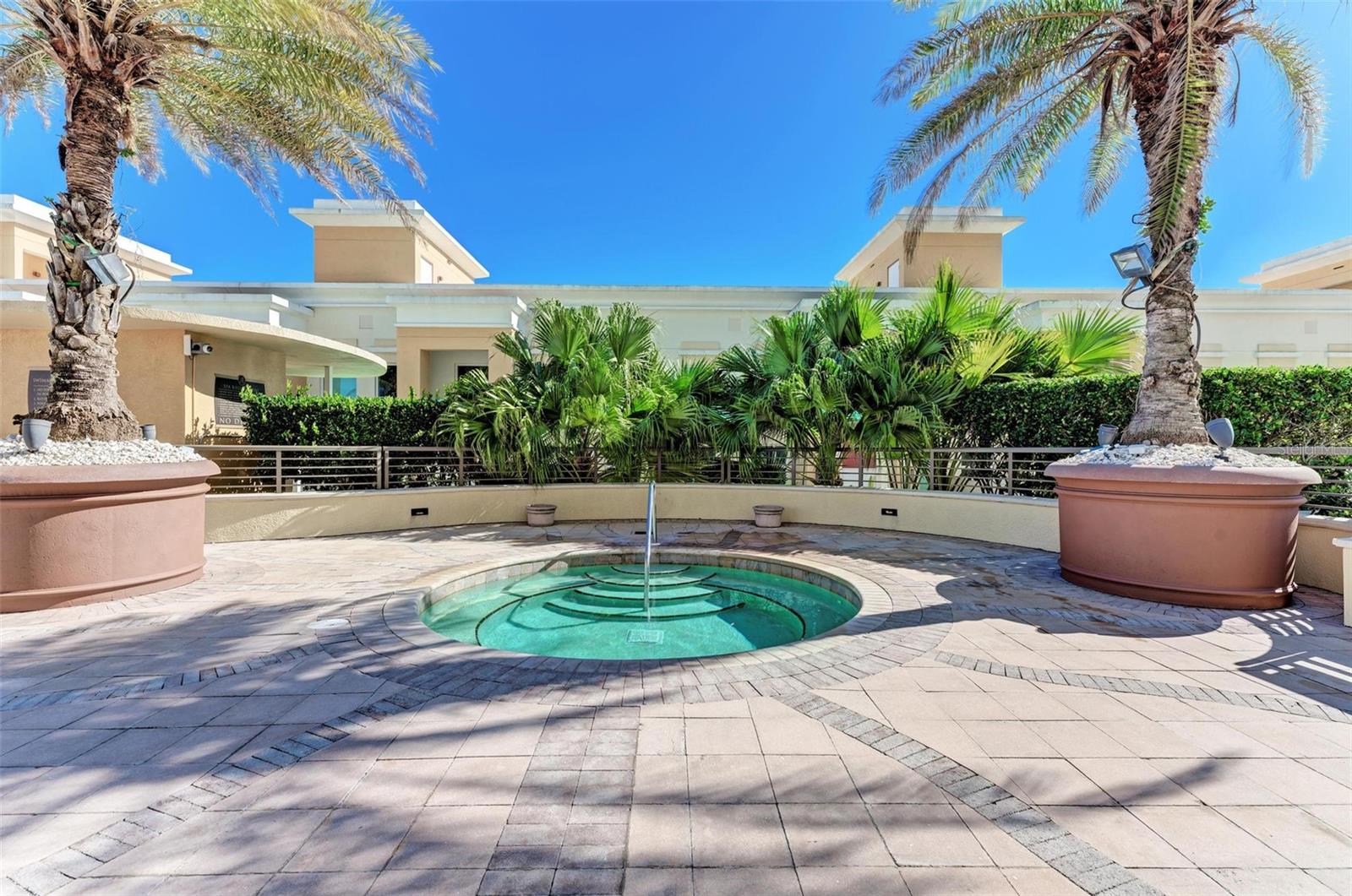 ALINARI - Residential