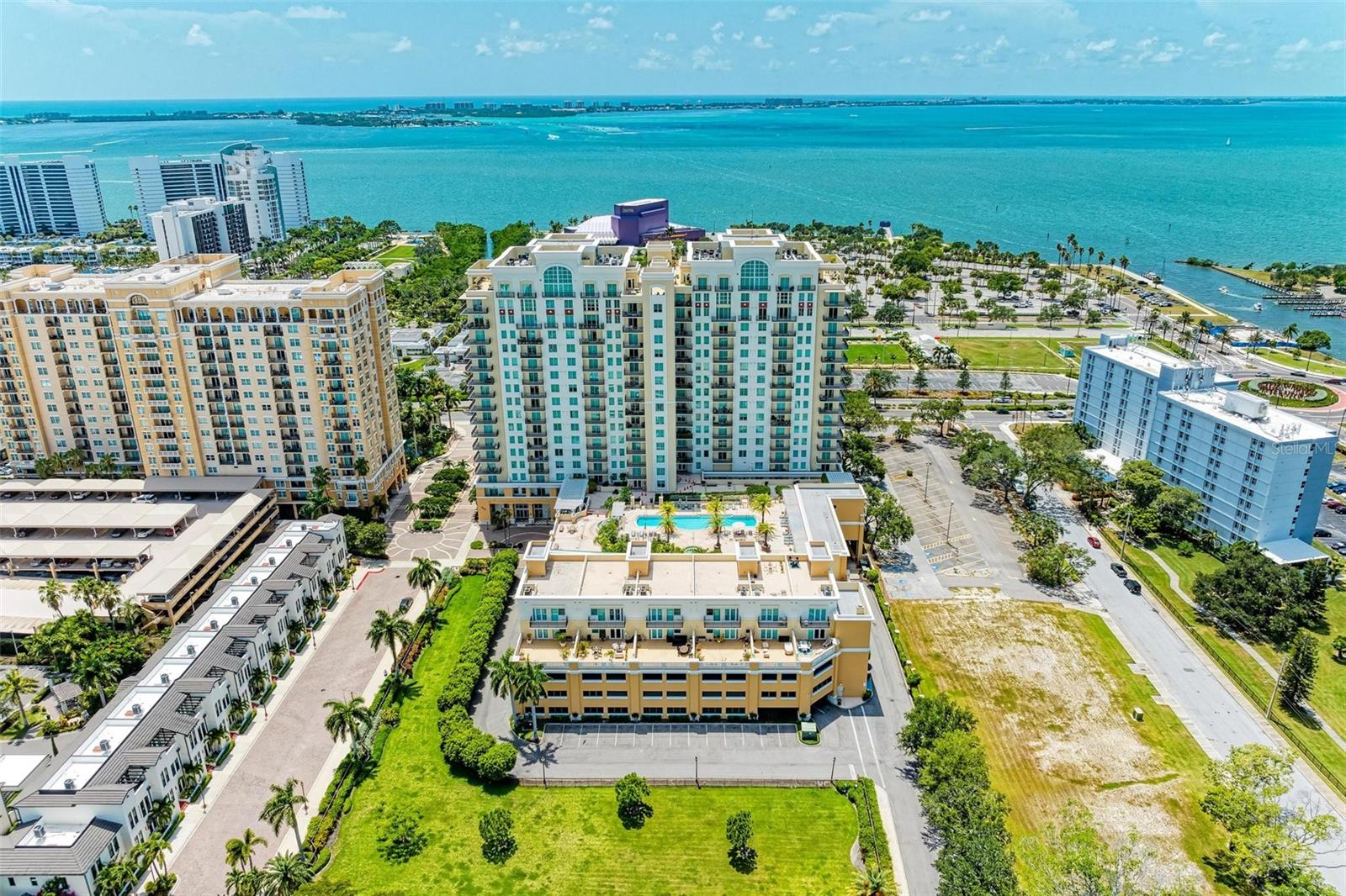 800 N TAMIAMI TRAIL 212