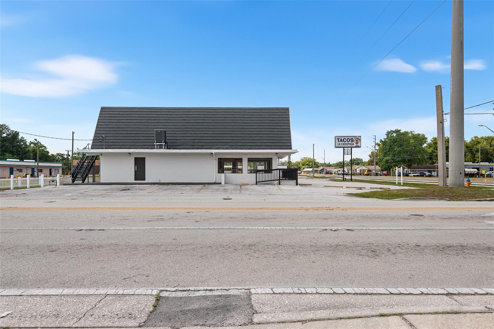 1349 N COMBEE ROAD