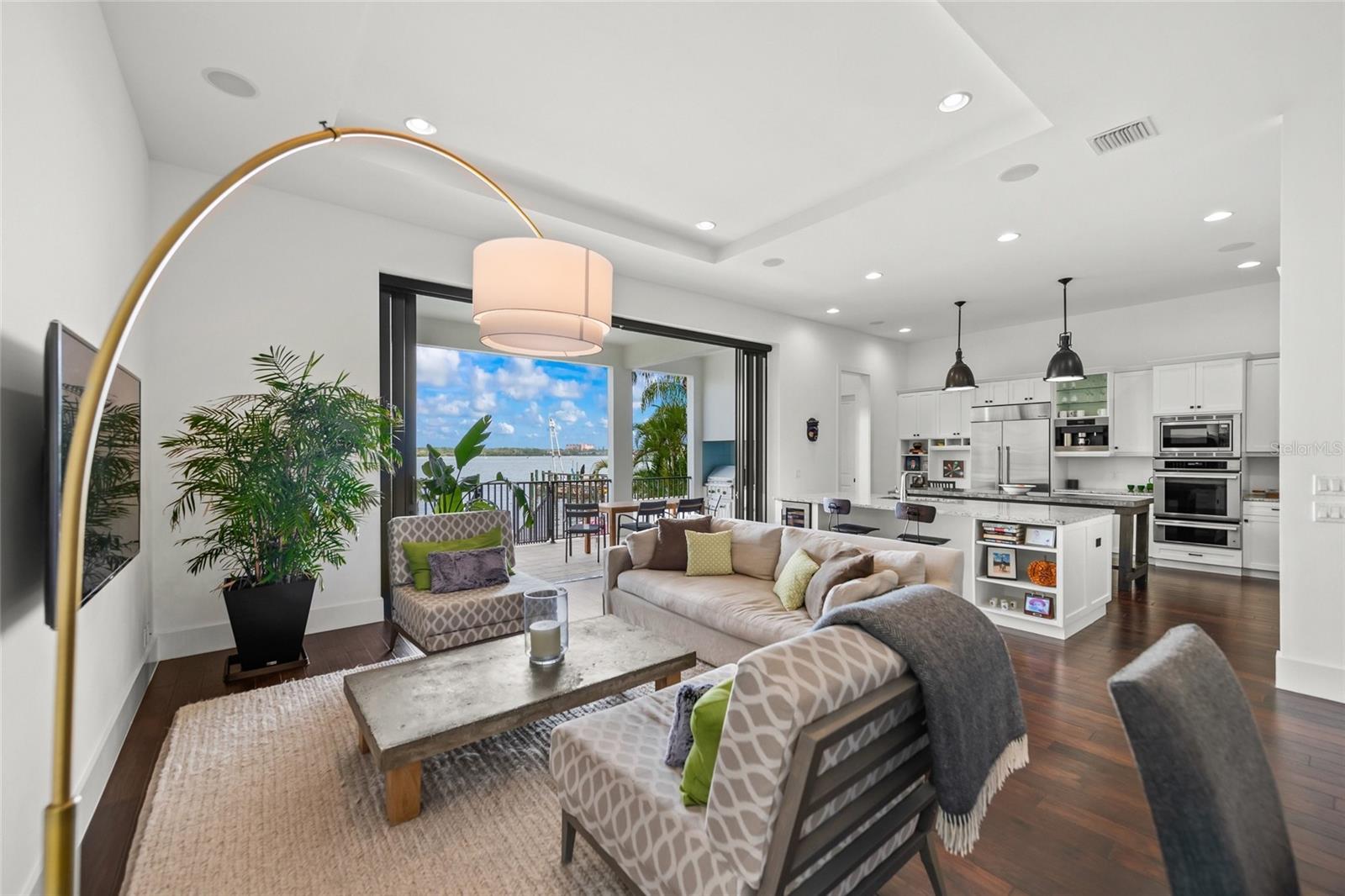 OCEAN VIEW - Residential