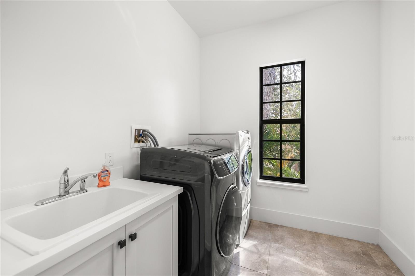 OCEAN VIEW - Residential