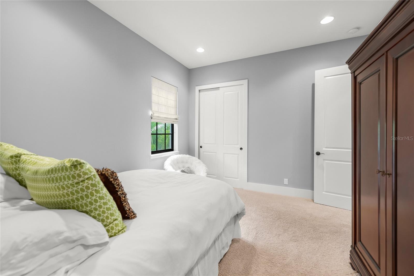 OCEAN VIEW - Residential