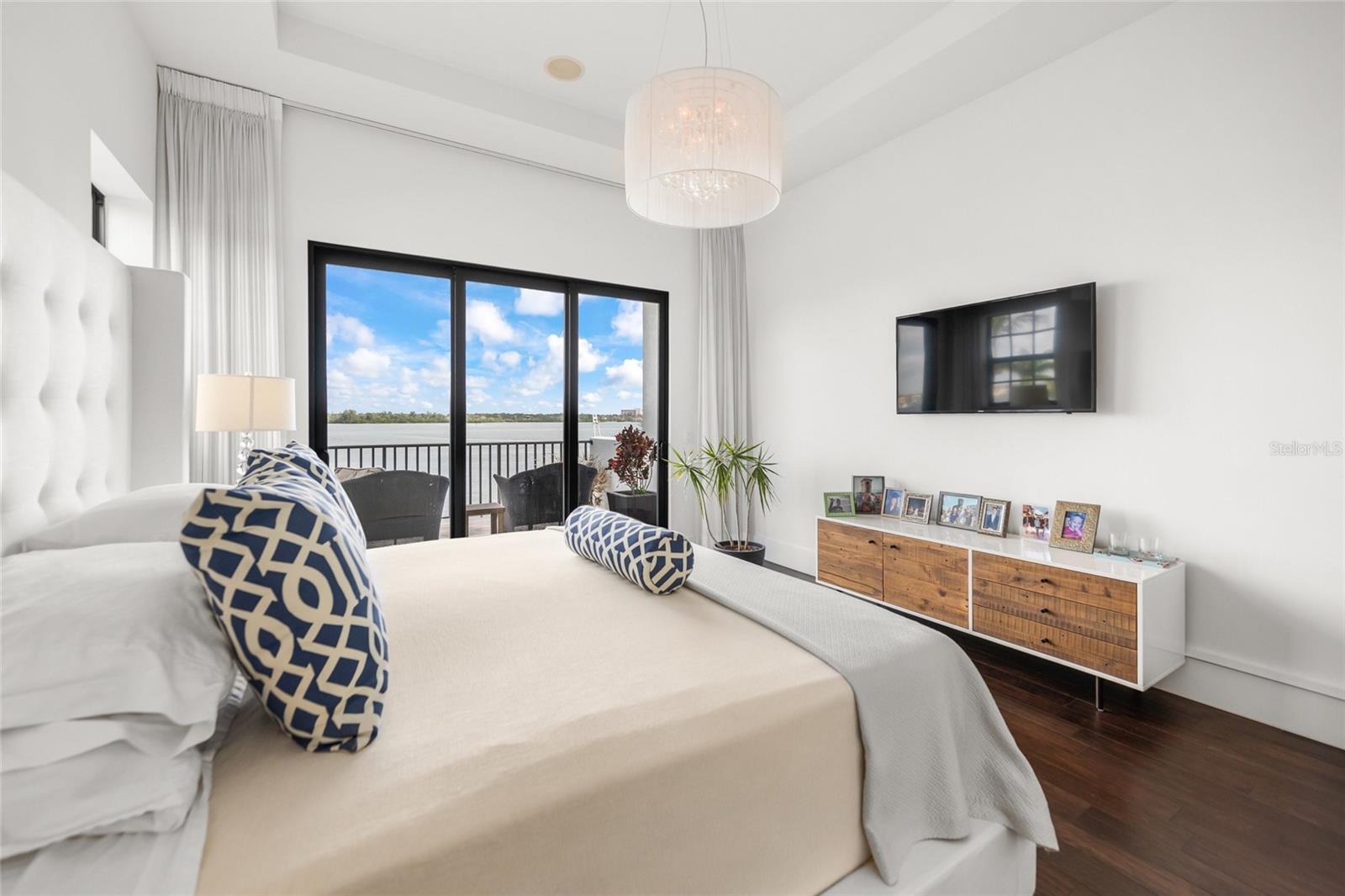 OCEAN VIEW - Residential