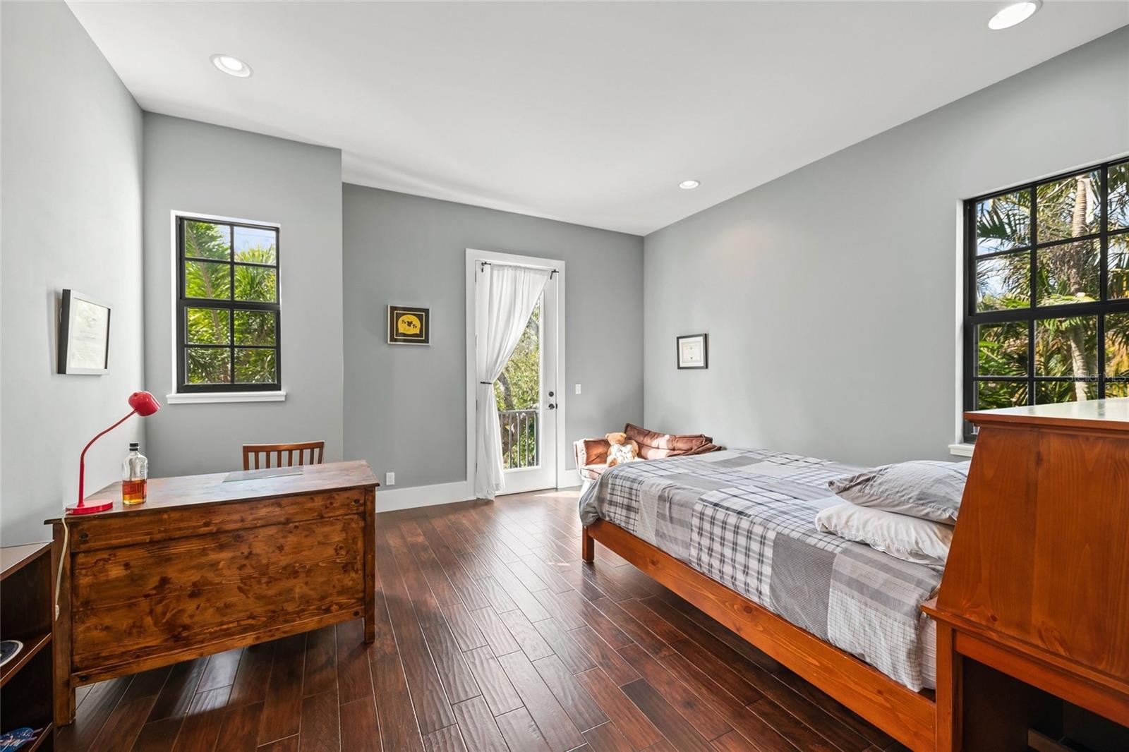 OCEAN VIEW - Residential