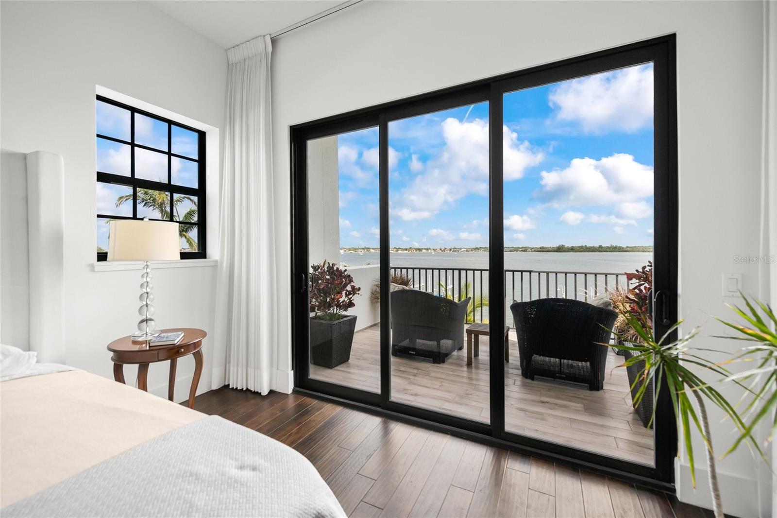 OCEAN VIEW - Residential