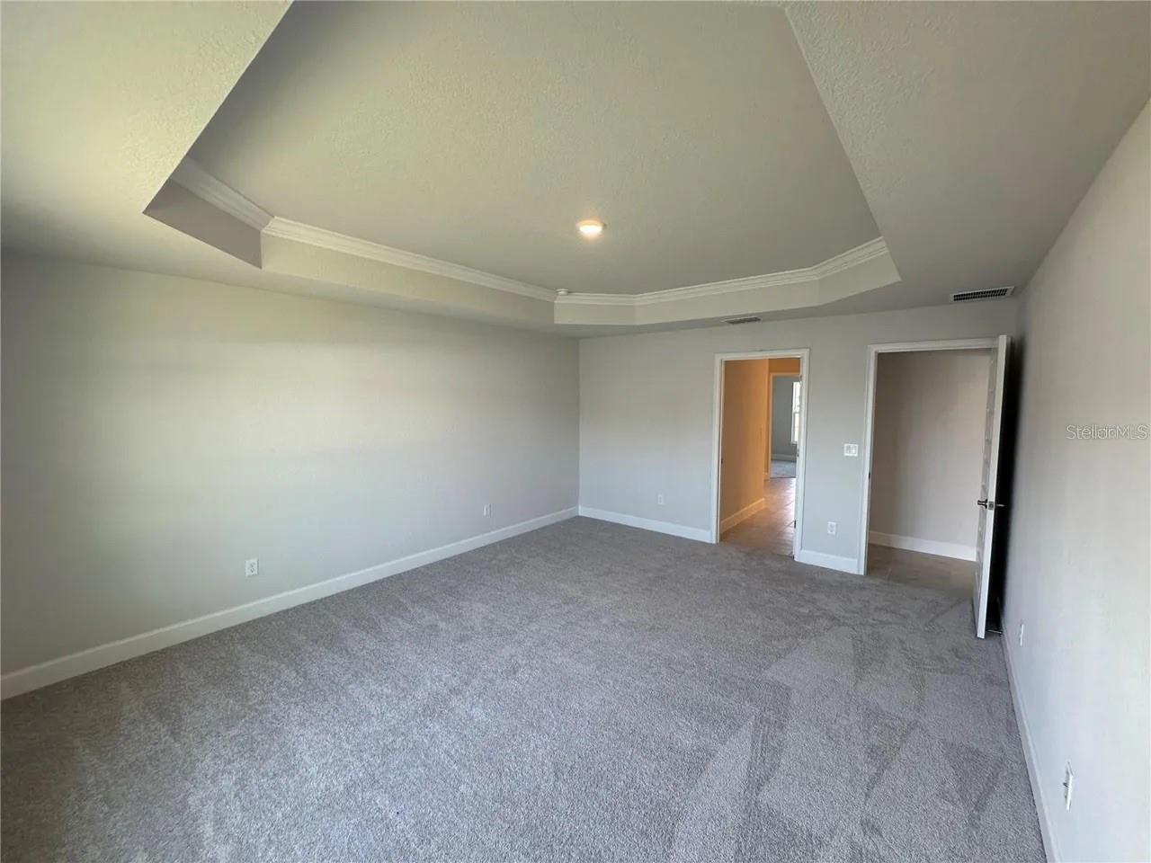 OAKS AT OCALA CROSSINGS S - Residential Lease