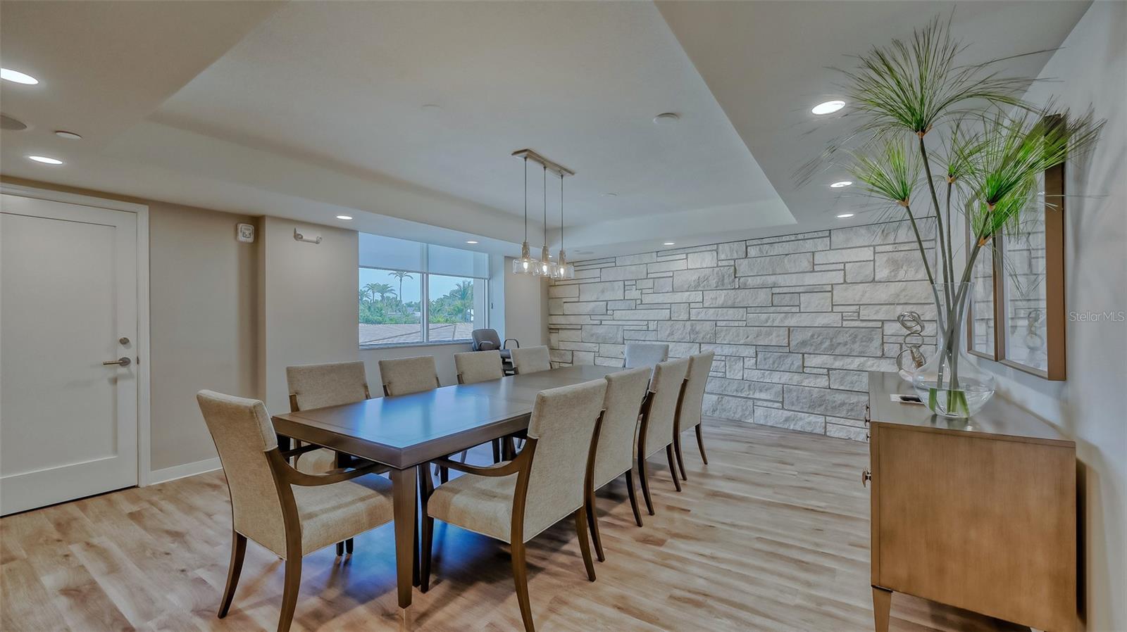 ISLANDER CLUB OF LONGBOAT - Residential