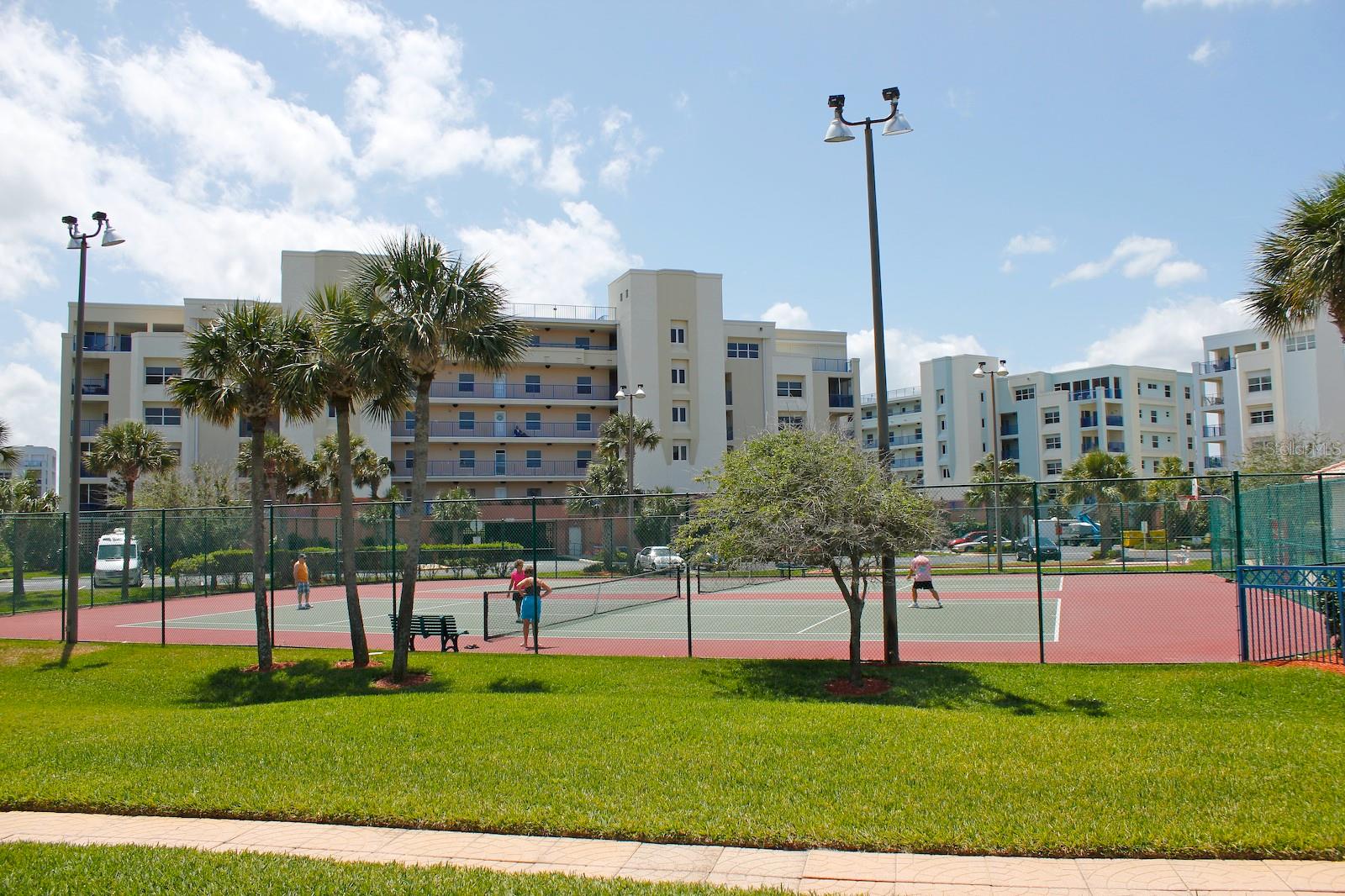 Ocean Walk/New Smyrna Bch Bldg - Residential