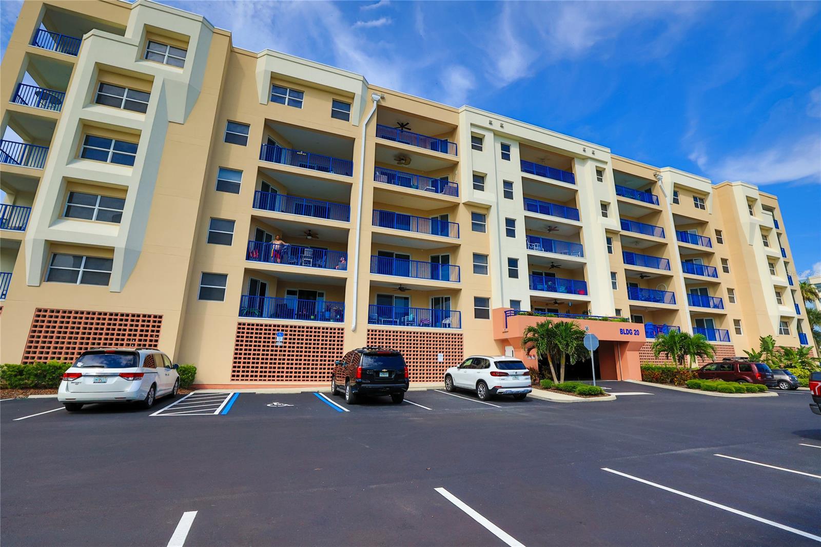 Ocean Walk/New Smyrna Bch Bldg - Residential