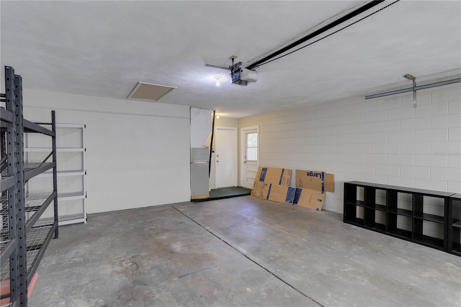 ENGLISH ESTATES UNIT 2 - Residential Lease