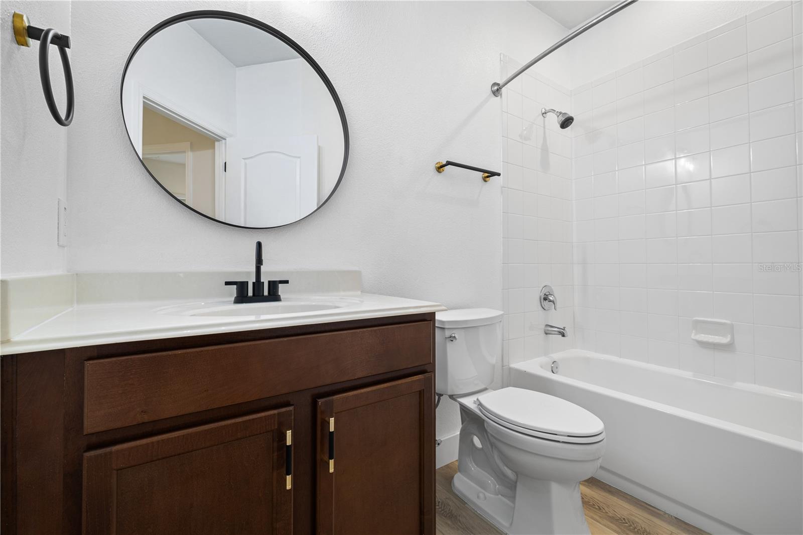 WICKHAM PK - Residential Lease