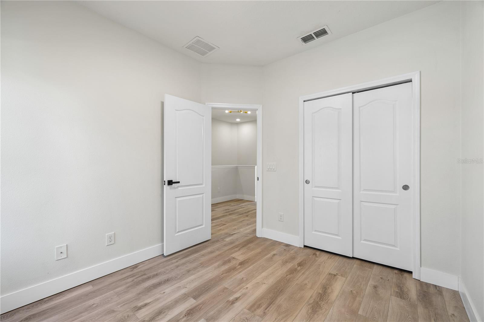 WICKHAM PK - Residential Lease