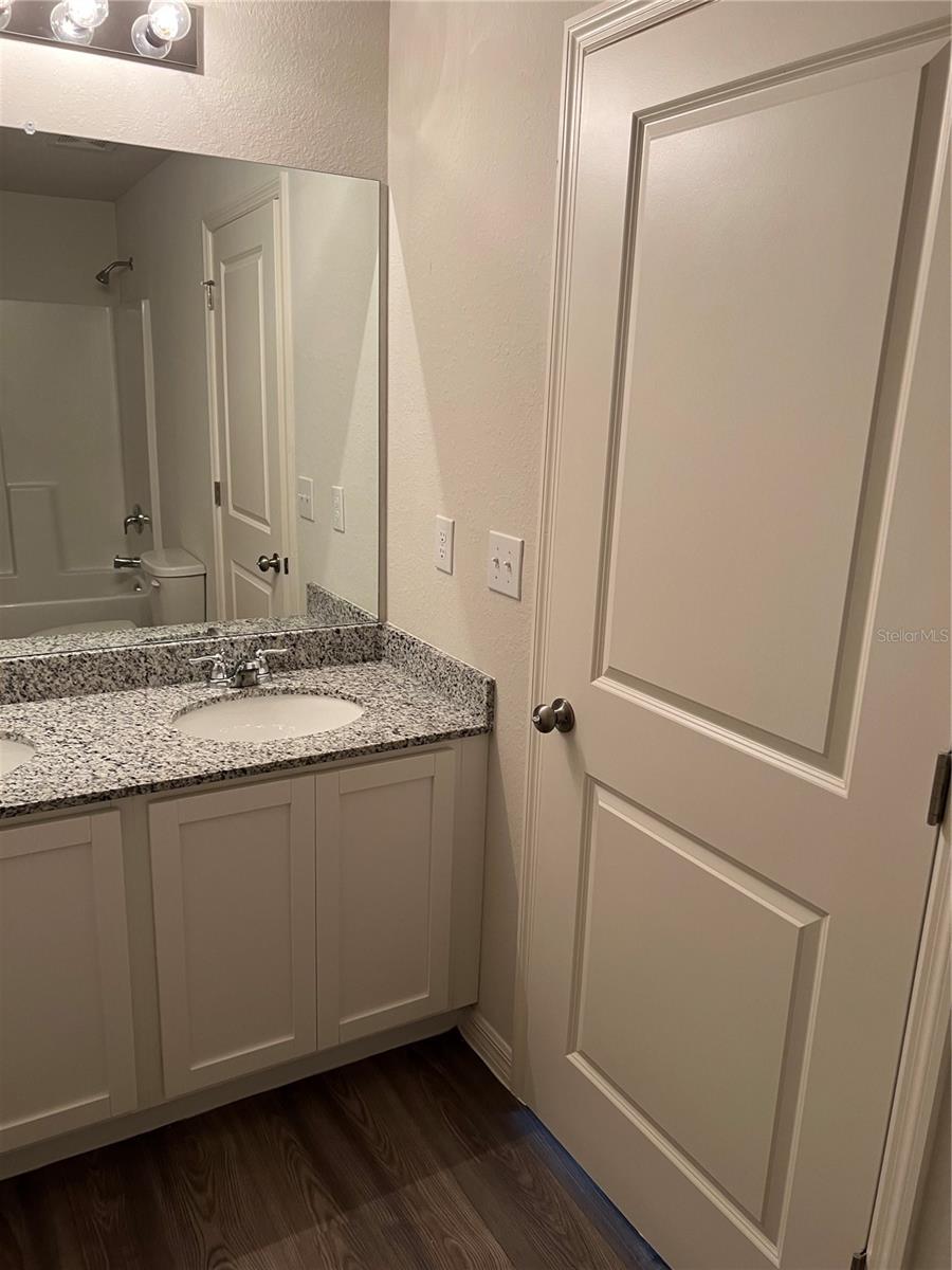 VISTANNA VILLAS - Residential Lease