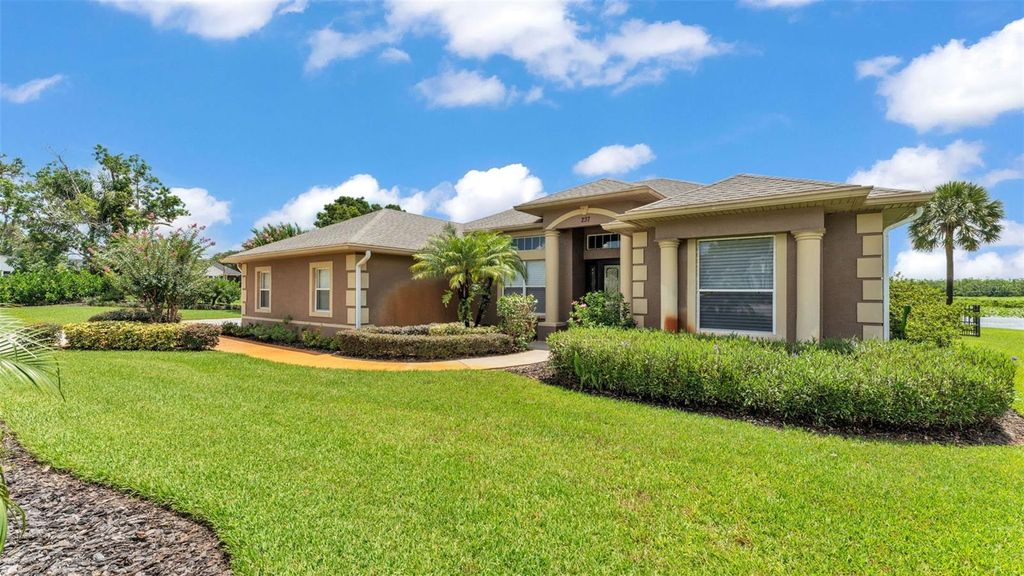 Photo of 237 Kent Court, Haines City, FL 33844 (MLS # L4956771)