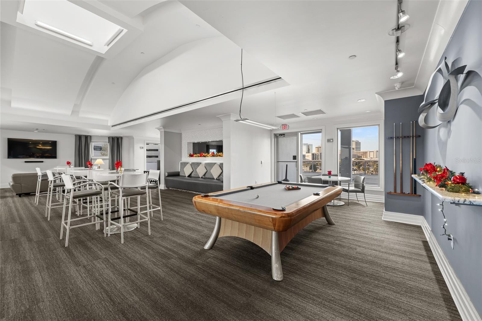 TOWERS OF CHANNELSIDE CONDOMINIUM - Residential