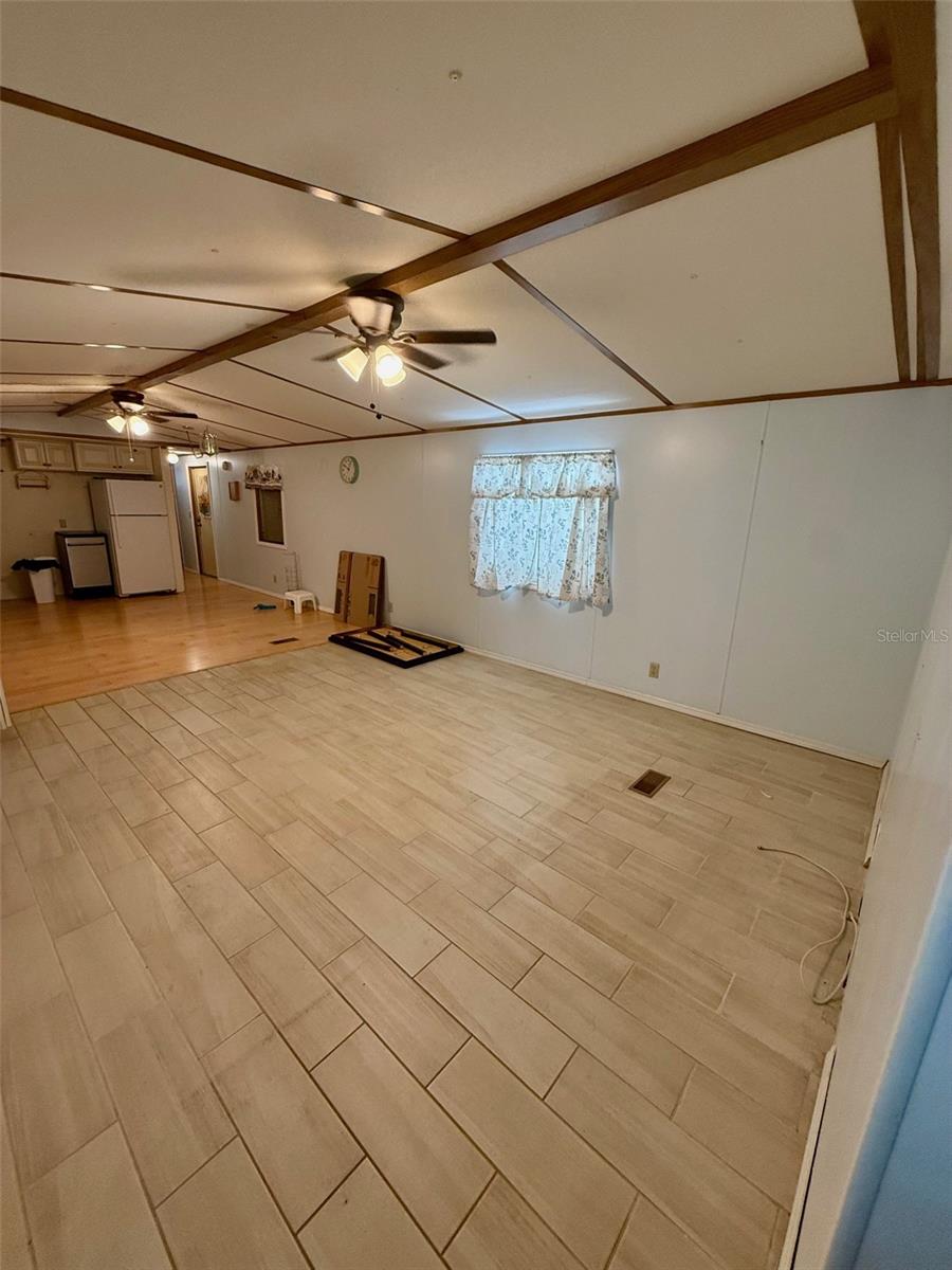 CRYSTAL HEIGHTS DEV CO SEC 01 - Residential