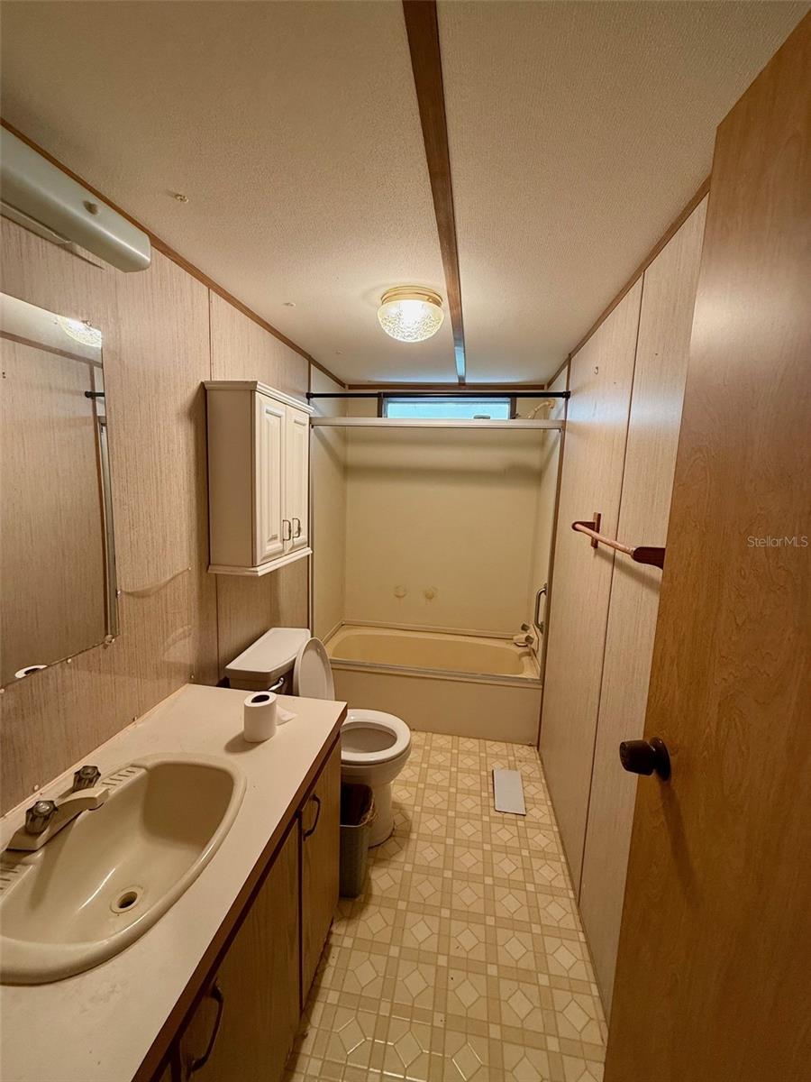 CRYSTAL HEIGHTS DEV CO SEC 01 - Residential