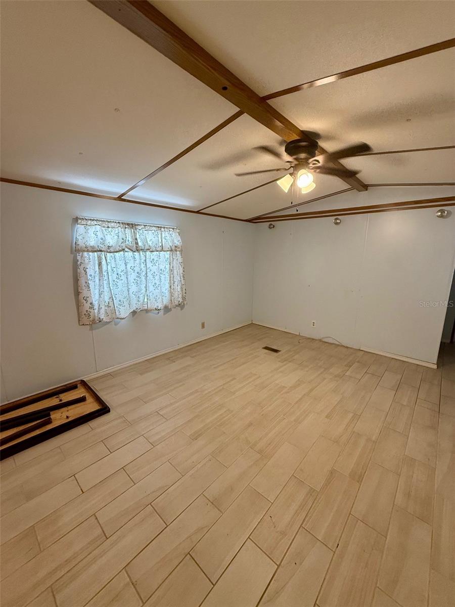 CRYSTAL HEIGHTS DEV CO SEC 01 - Residential