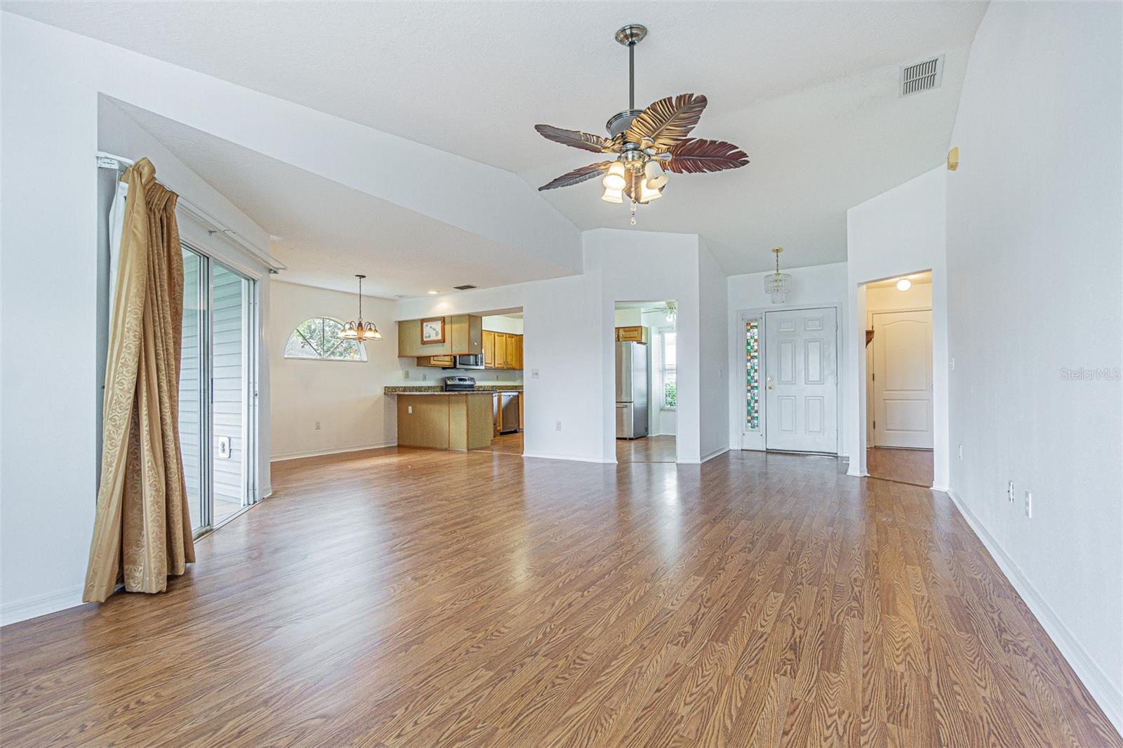 TAMPA BAY GOLF AND TENNIS CLUB - Residential