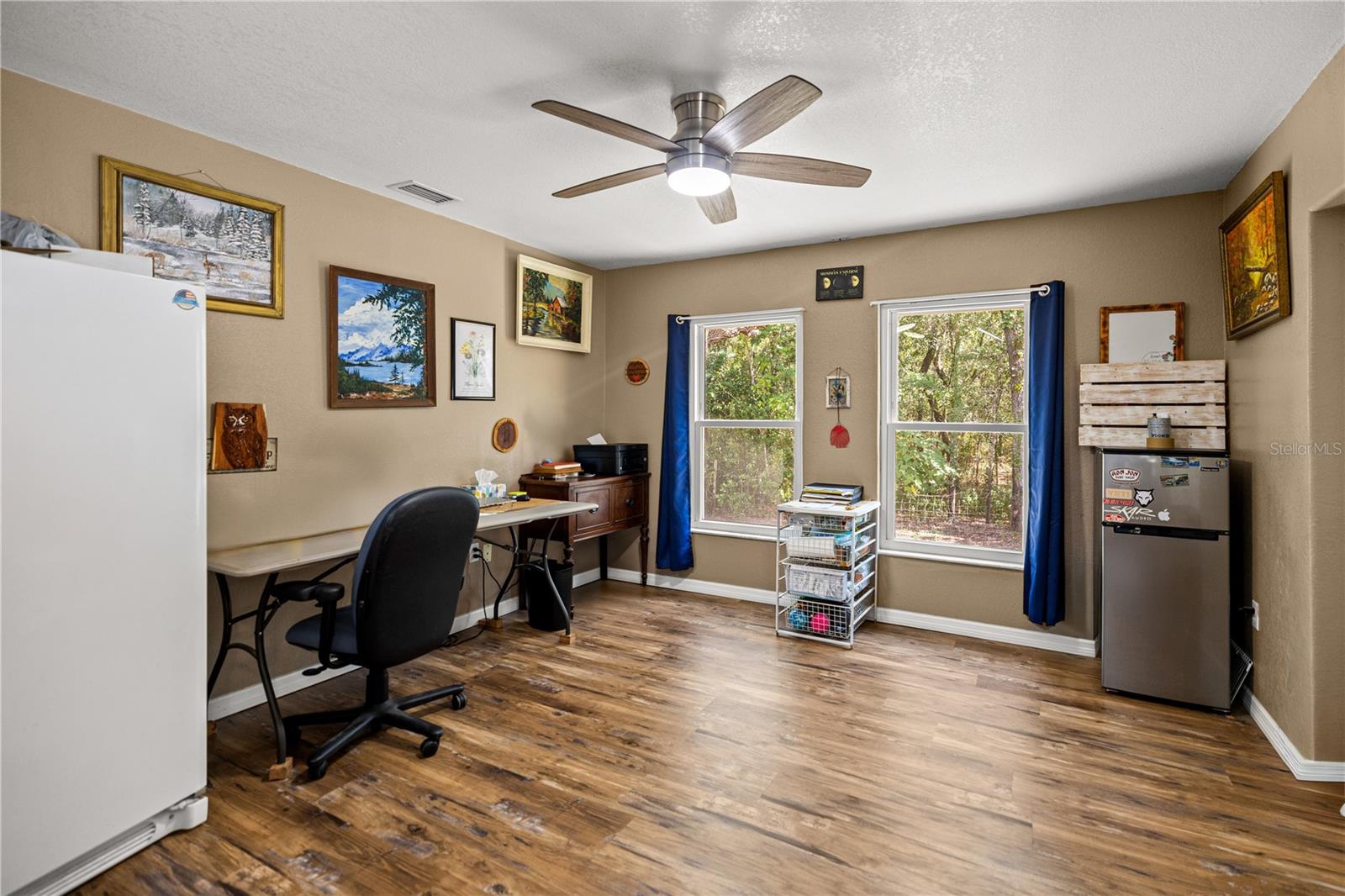 LEISURE ACRES UNIT 01 - Residential