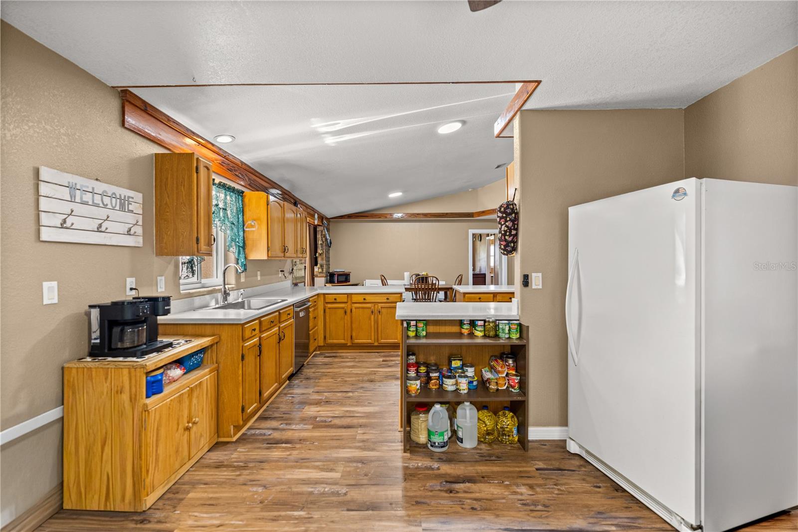 LEISURE ACRES UNIT 01 - Residential