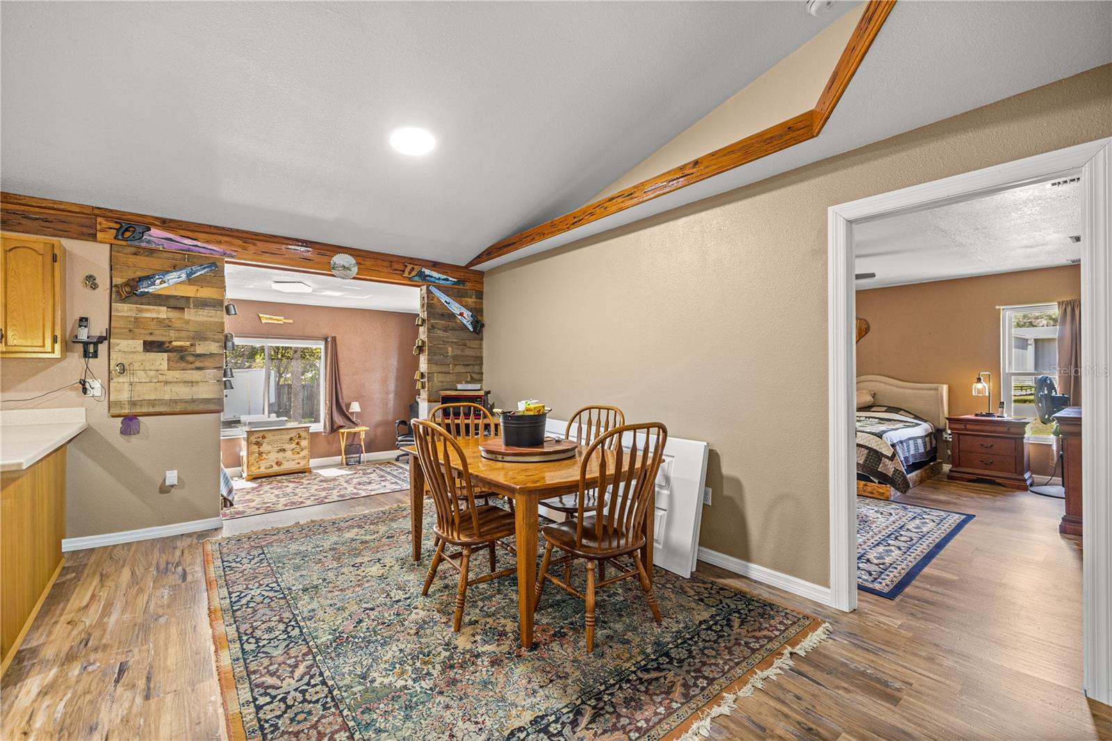 LEISURE ACRES UNIT 01 - Residential