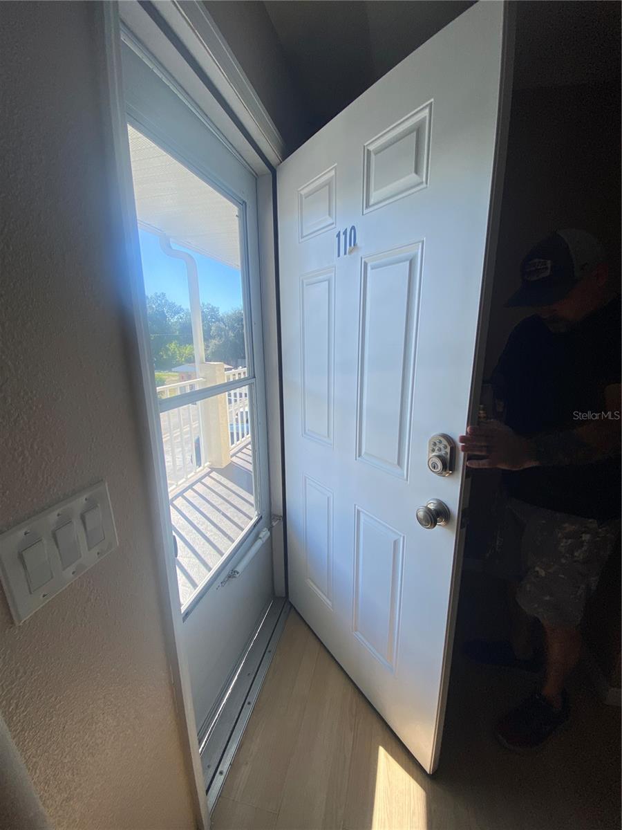 BEULAH CONDO PH 01 - Residential Lease