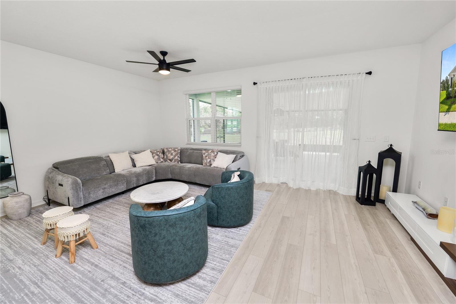 HANCOCK XINGS - Residential Lease