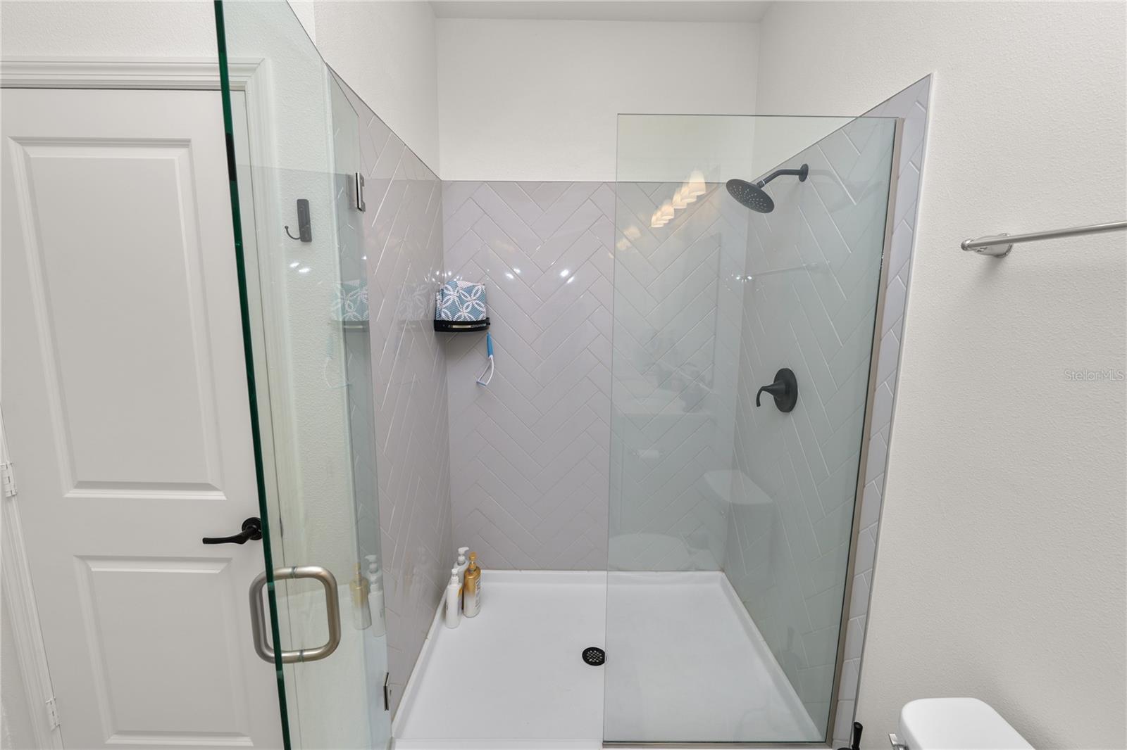 HANCOCK XINGS - Residential Lease