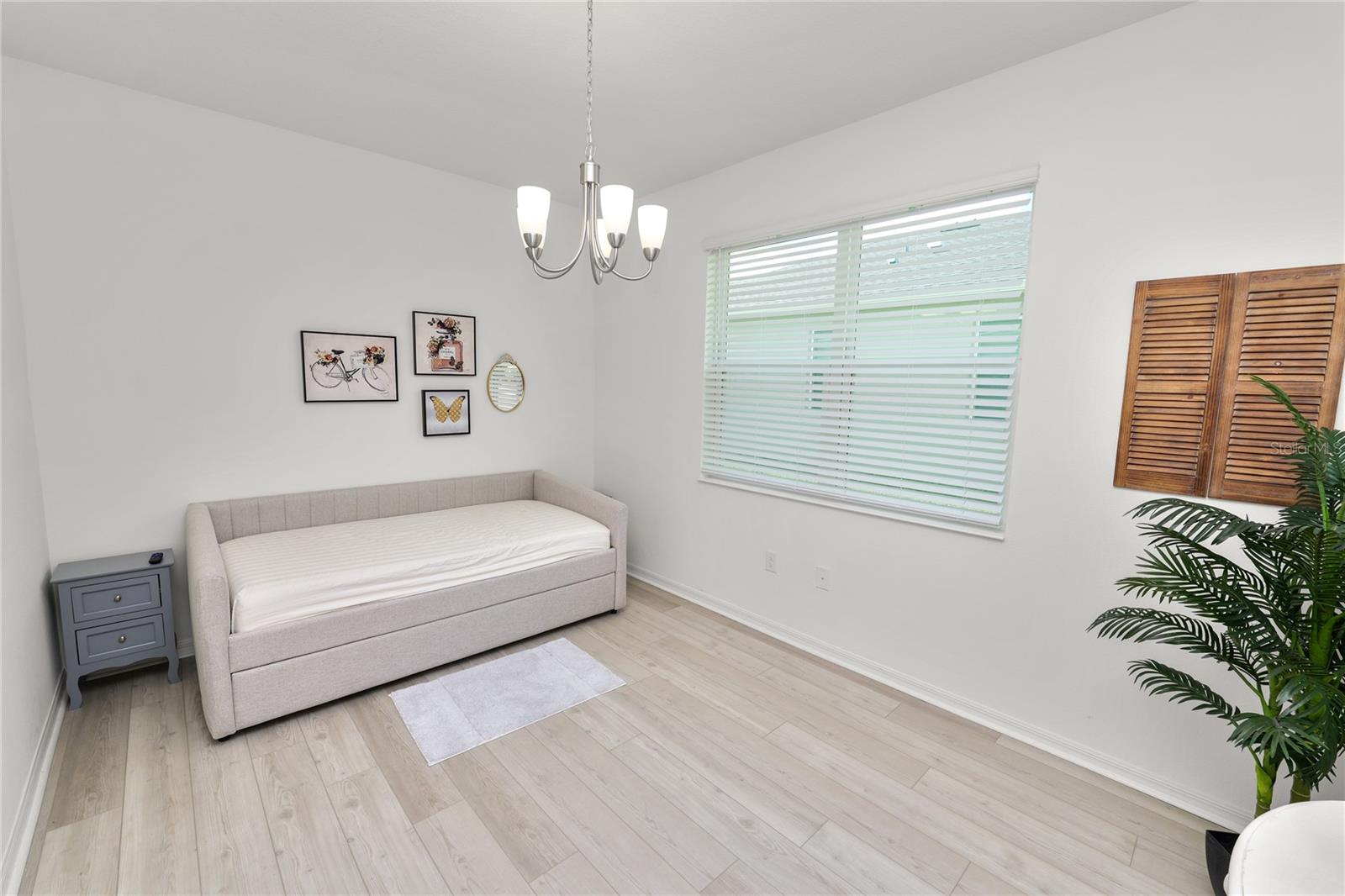 HANCOCK XINGS - Residential Lease