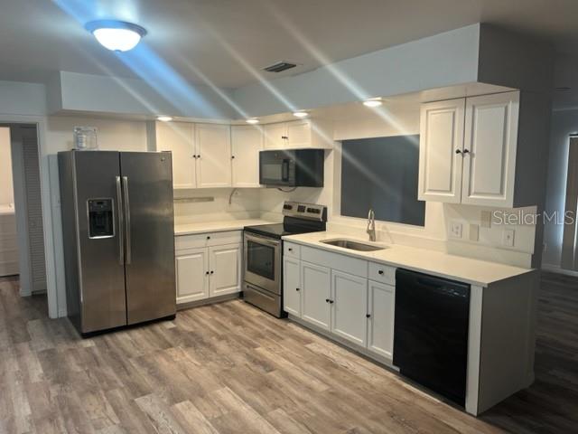 APOLLO BEACH UNIT EIGHT - Residential Lease