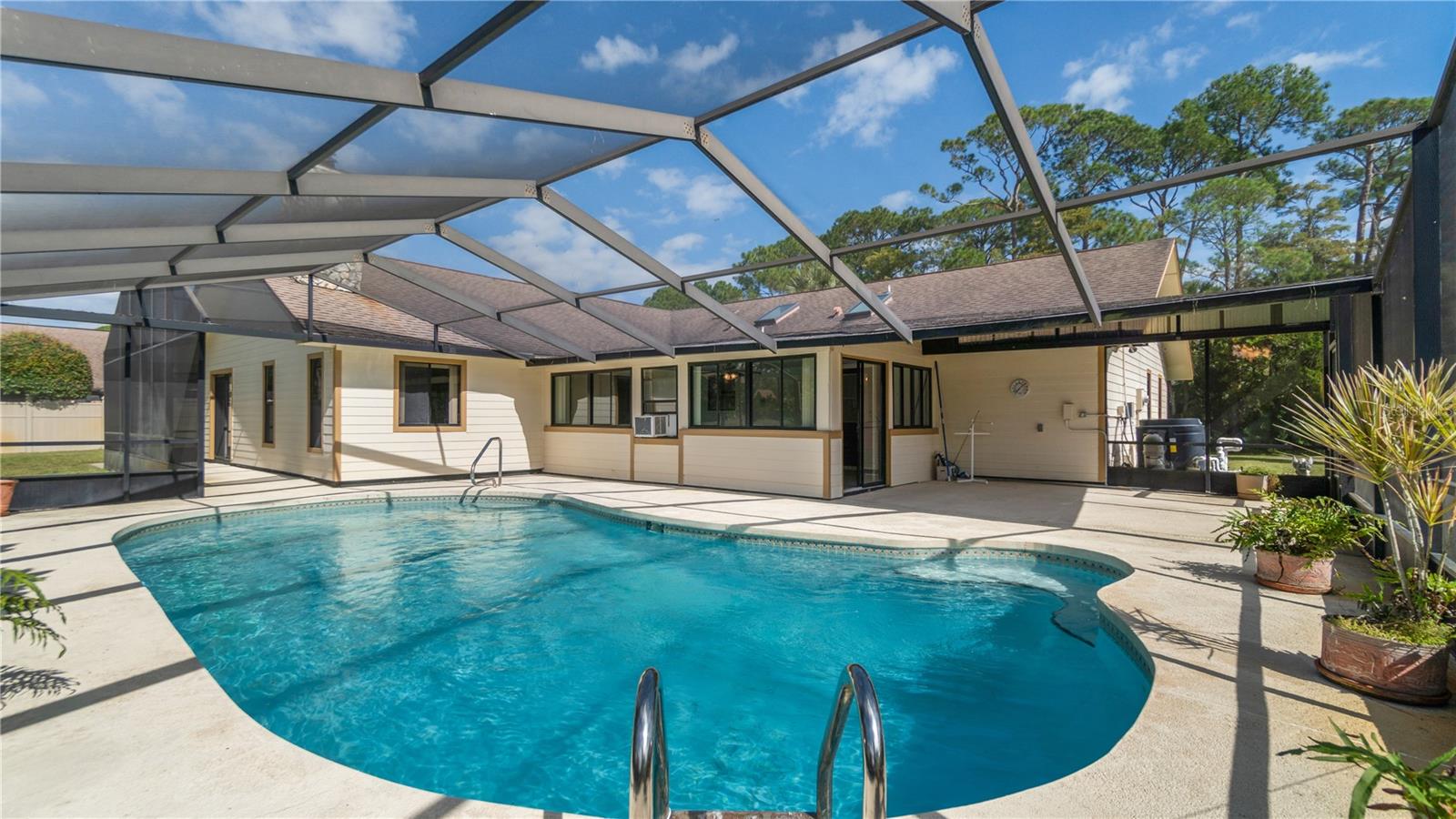 PELICAN BAY PH 03 UNIT 02 - Residential