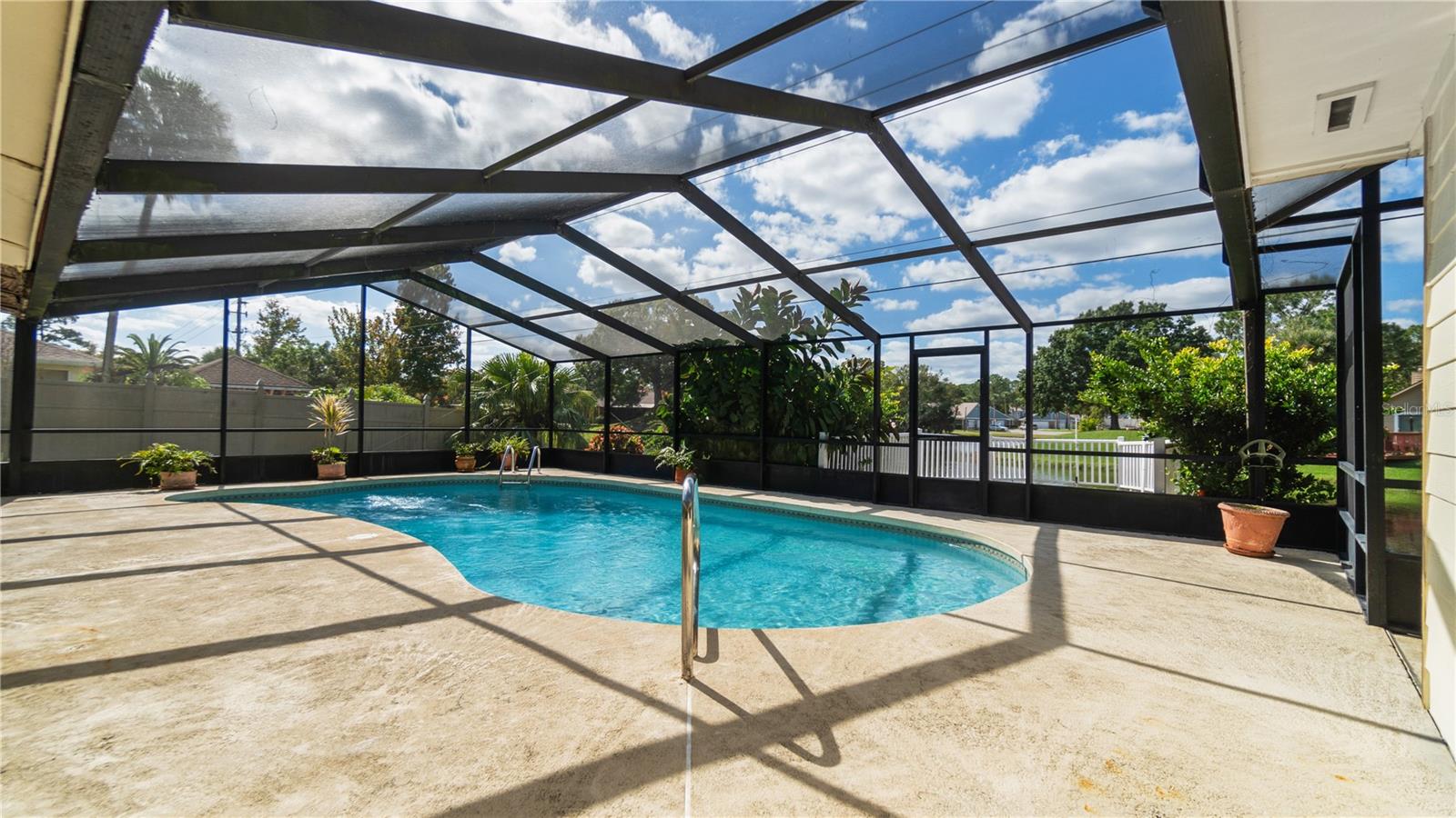 PELICAN BAY PH 03 UNIT 02 - Residential