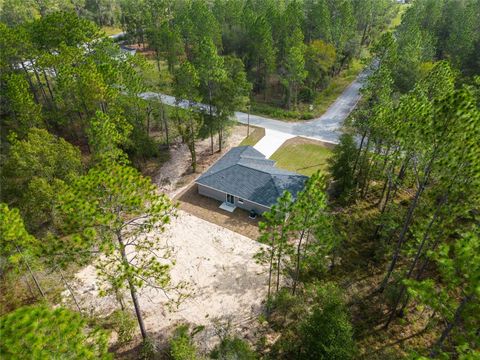 A home in DUNNELLON