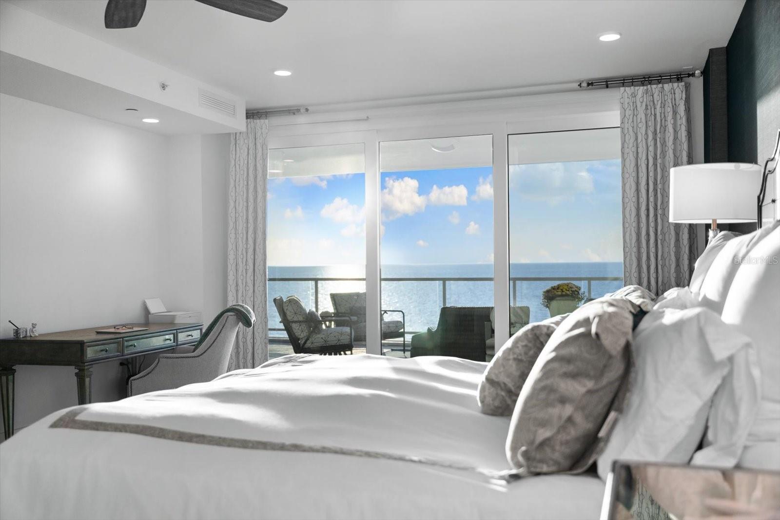 ONELLA CONDO - Residential