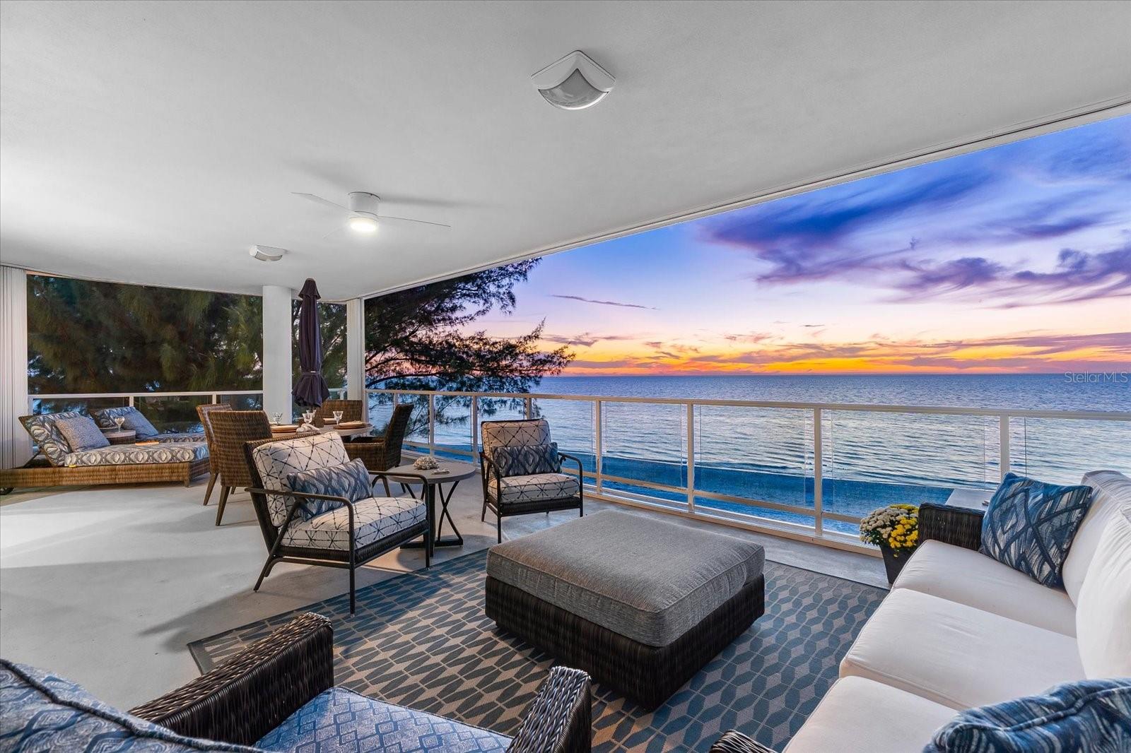 ONELLA CONDO - Residential