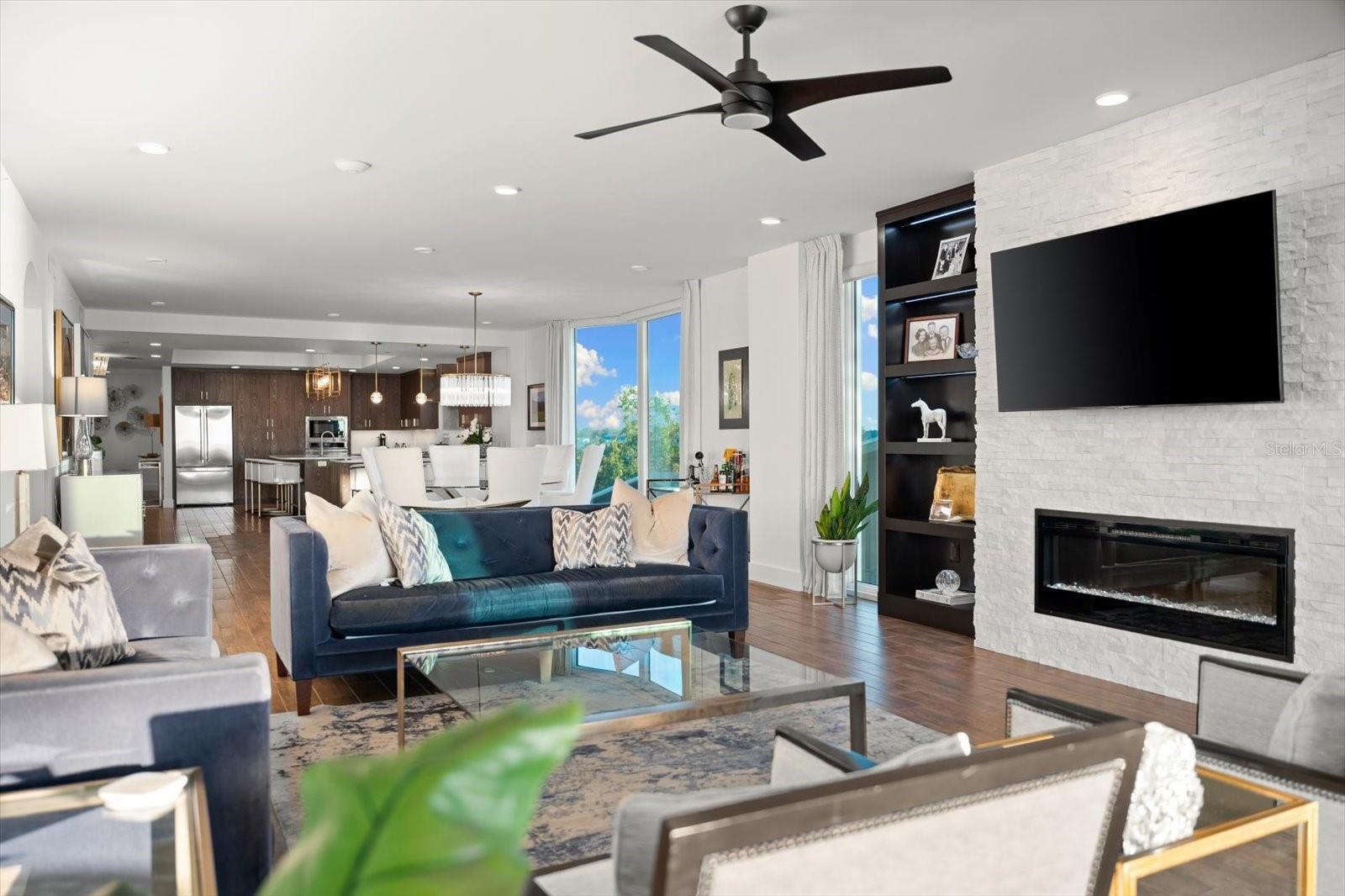 ONELLA CONDO - Residential