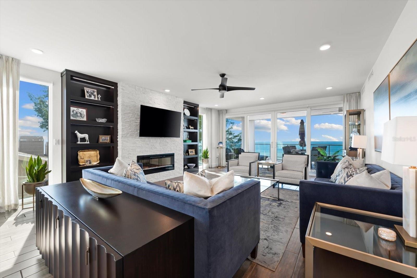 ONELLA CONDO - Residential