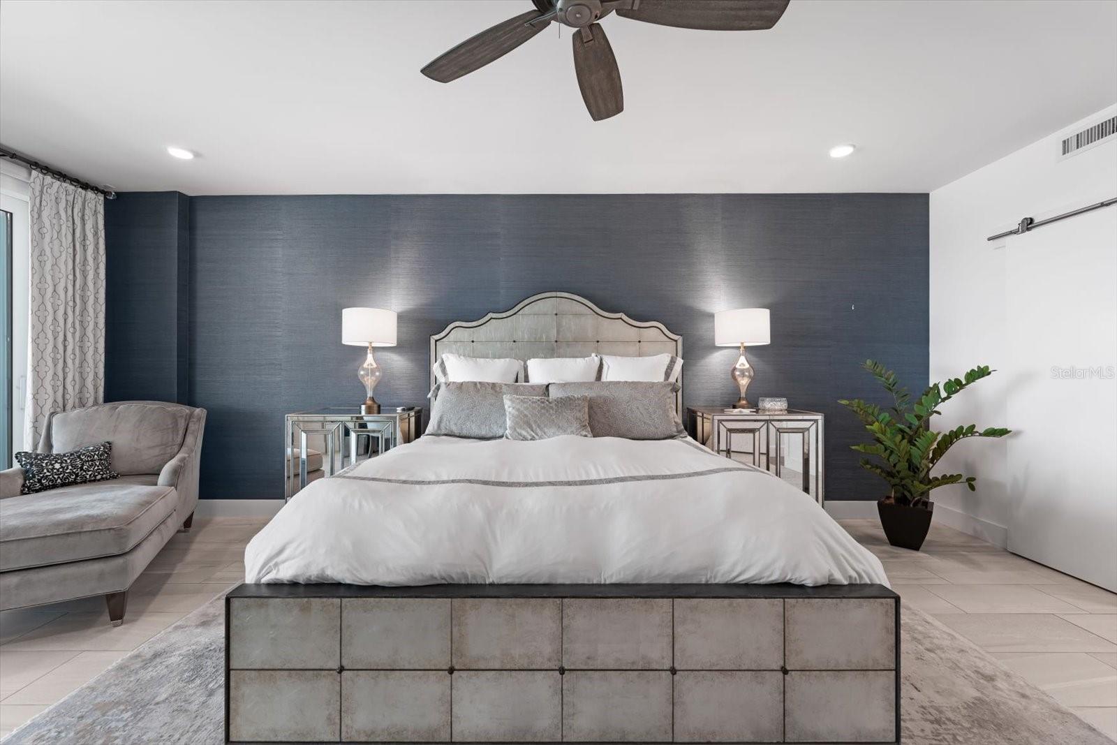 ONELLA CONDO - Residential